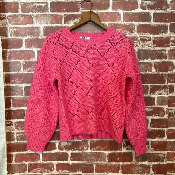 525 America Sweaters - 525 America Pink Diamond Knit Women's Sweater
